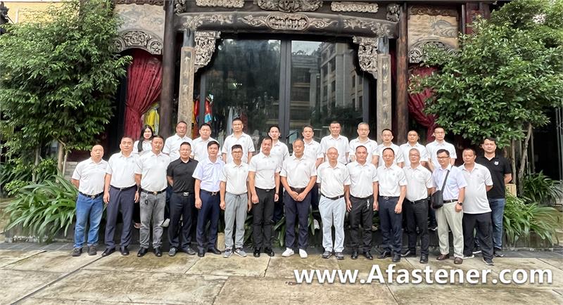 深圳市緊固件行業(yè)協(xié)會(huì)，免收會(huì)費(fèi)，同心抗疫，理事會(huì)議，緊固件