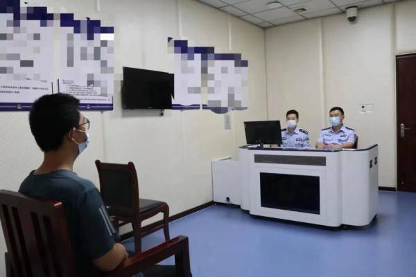 螺丝钉，钉子，高速路，安全警钟，情况通报