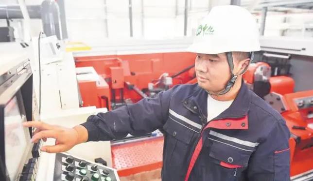 緊固件，標(biāo)準(zhǔn)件，螺栓，申億精密，拉力試驗(yàn)機(jī)