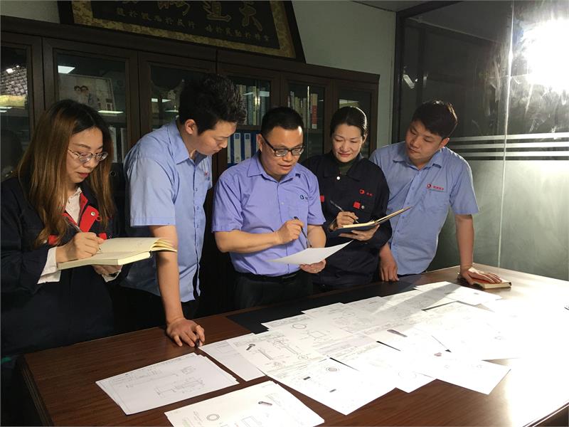 緊固件，螺絲，精誠模具，螺絲模具，劉祖平